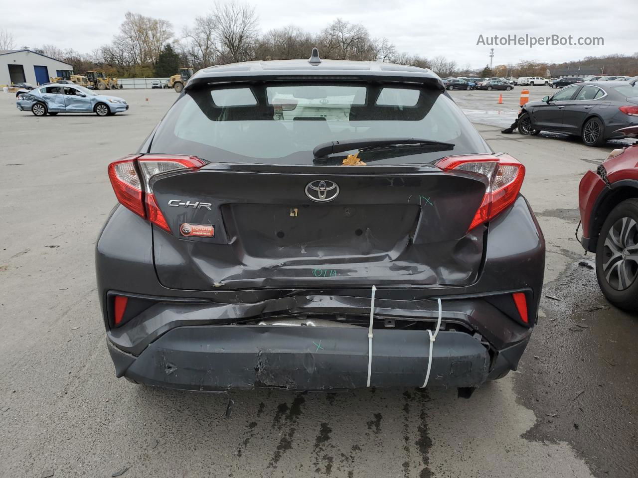 2019 Toyota C-hr Xle Угольный vin: NMTKHMBX0KR075671