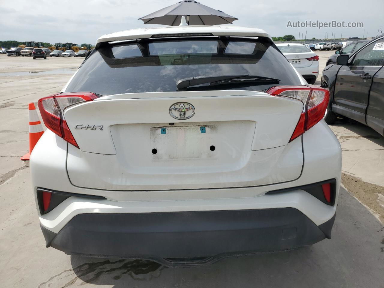 2019 Toyota C-hr Xle White vin: NMTKHMBX2KR090656