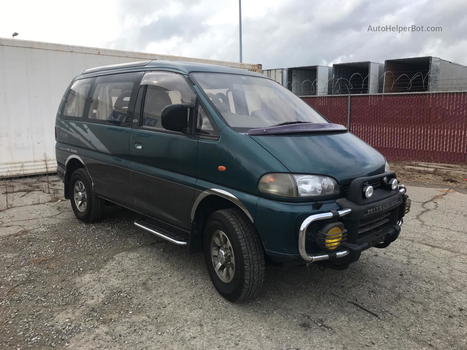 Price & History 1995 Mitsubishi Delica vin: PD6W0003461