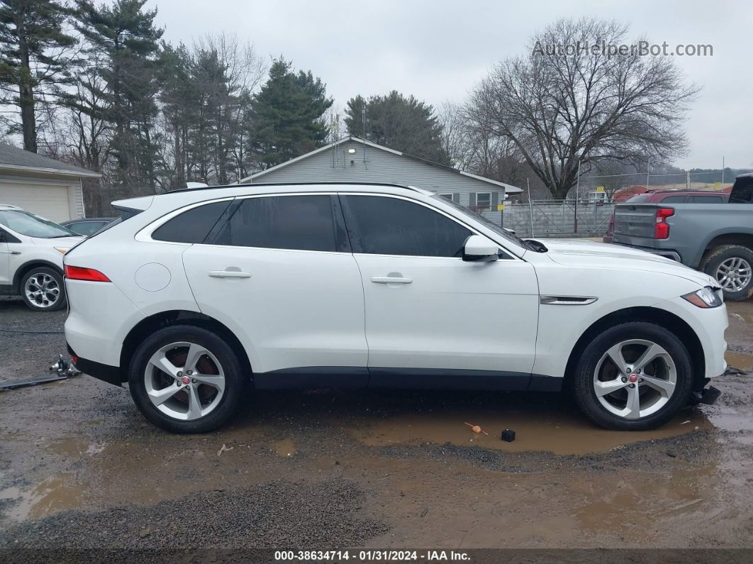 2019 Jaguar F-pace 25t Premium White vin: SADCJ2FX8KA359950