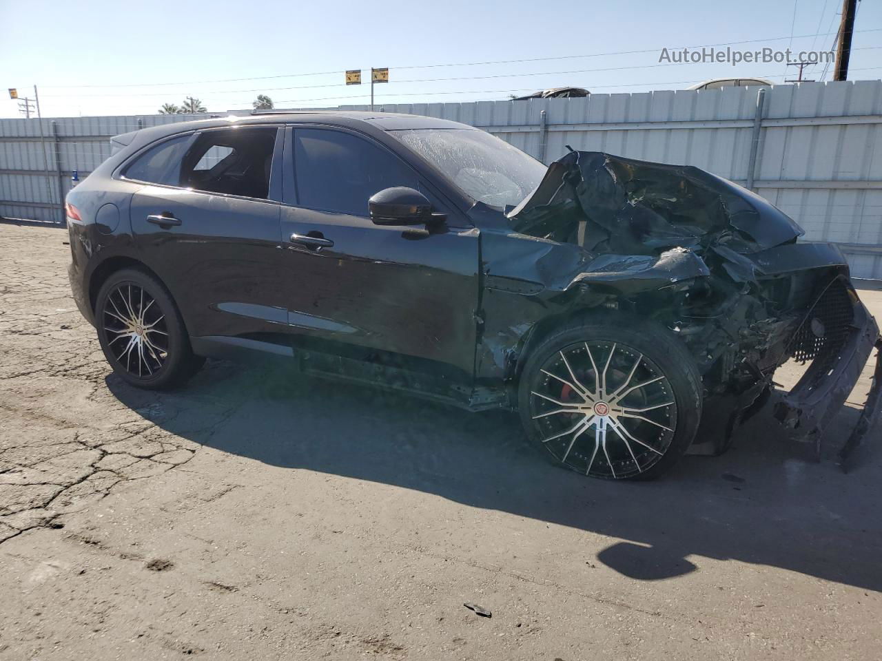 2019 Jaguar F-pace Premium Black vin: SADCJ2FX9KA605775