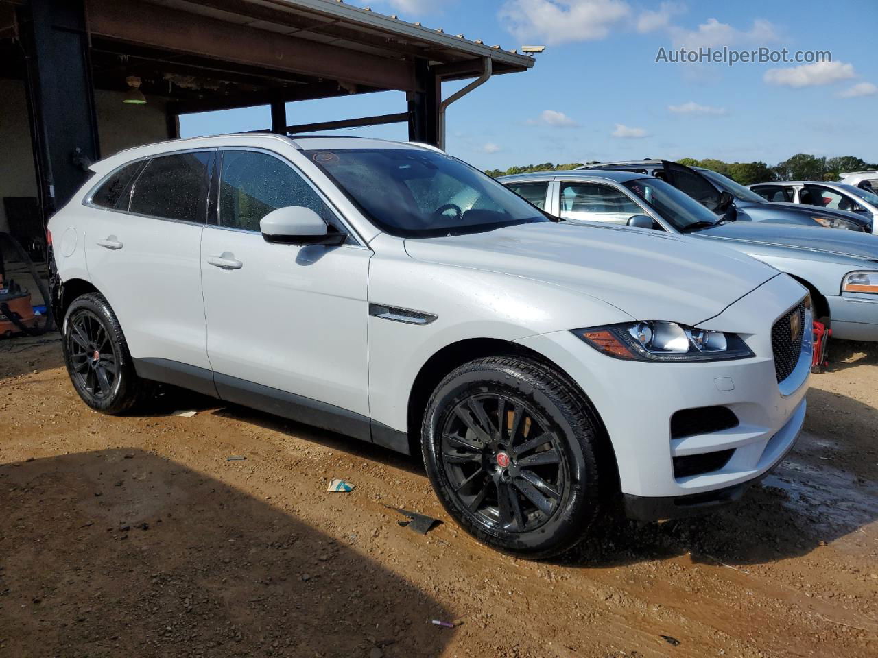 2020 Jaguar F-pace Prestige White vin: SADCK2GX0LA653131