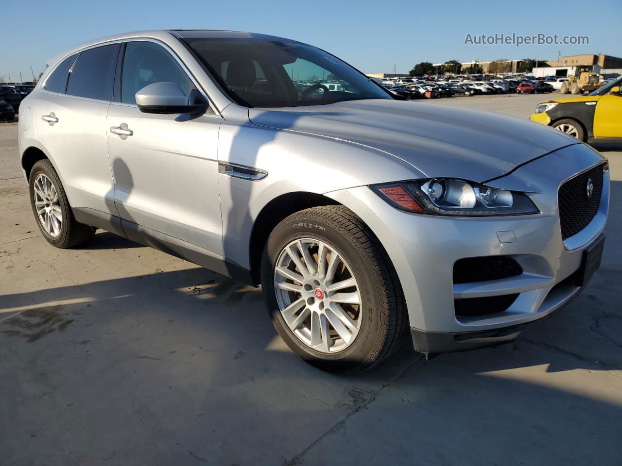 2019 Jaguar F-pace Prestige Silver vin: SADCK2GX1KA605040