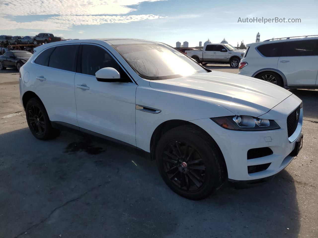 2019 Jaguar F-pace Prestige White vin: SADCK2GX2KA392700