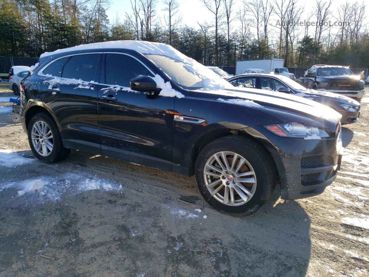 2020 Jaguar F-pace Prestige Black vin: SADCK2GX3LA635867