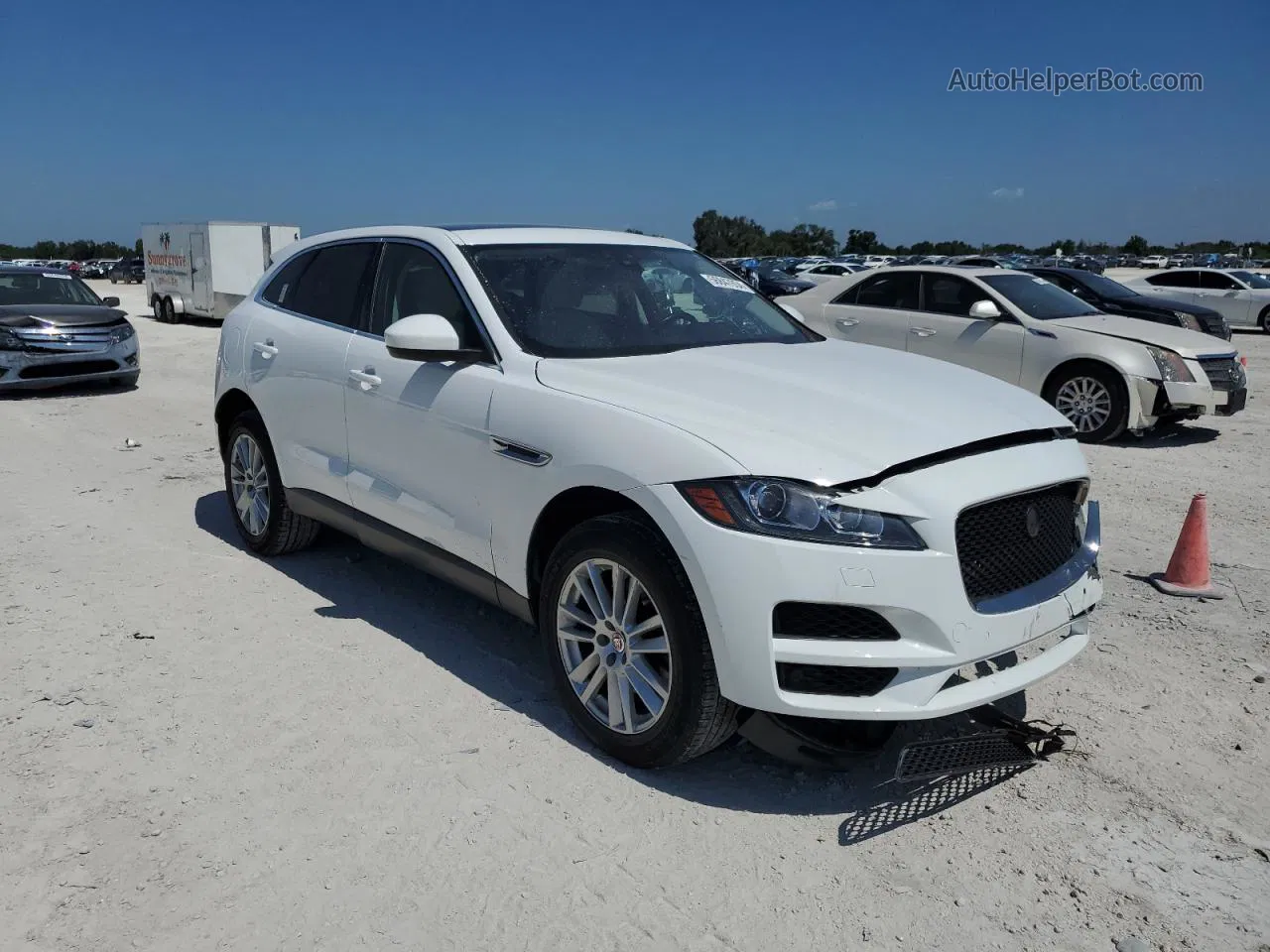 2020 Jaguar F-pace Prestige White vin: SADCK2GX5LA633926