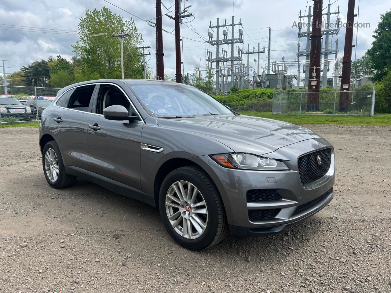 2019 Jaguar F-pace Prestige Gray vin: SADCK2GX7KA395107