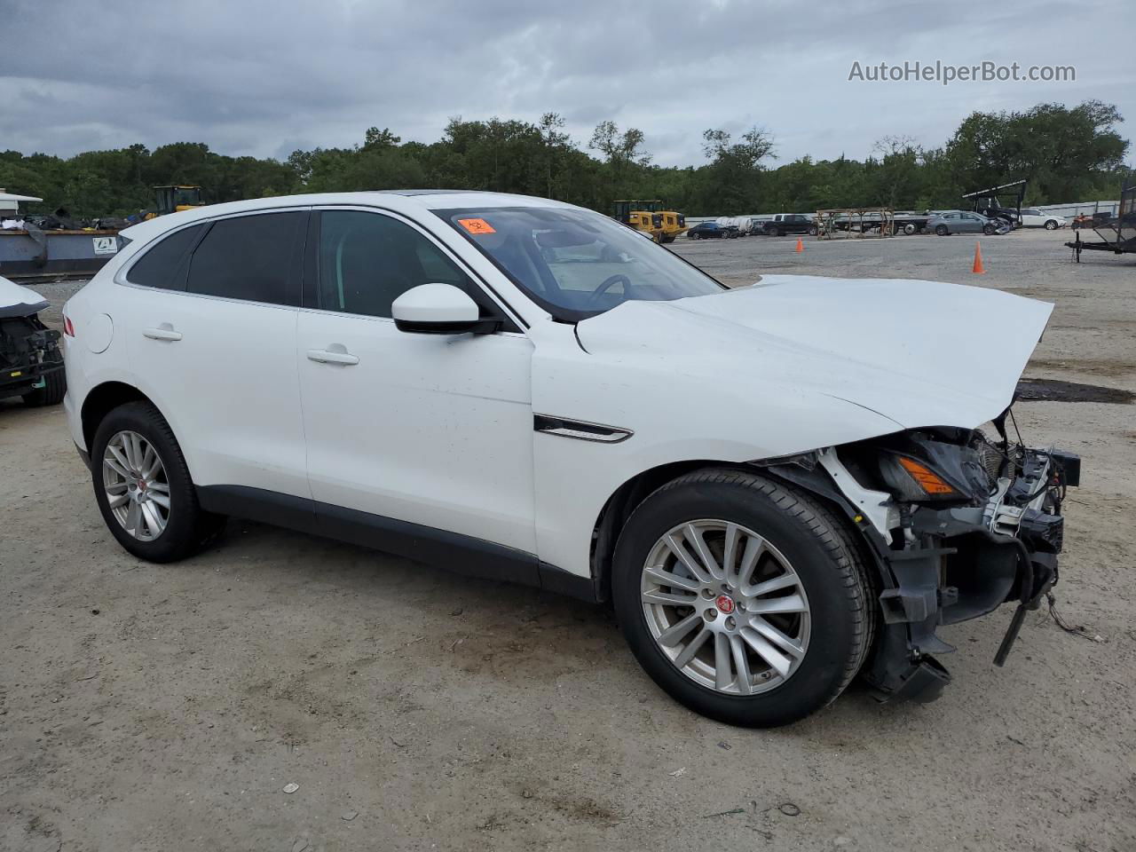 2020 Jaguar F-pace Prestige White vin: SADCK2GX8LA635072