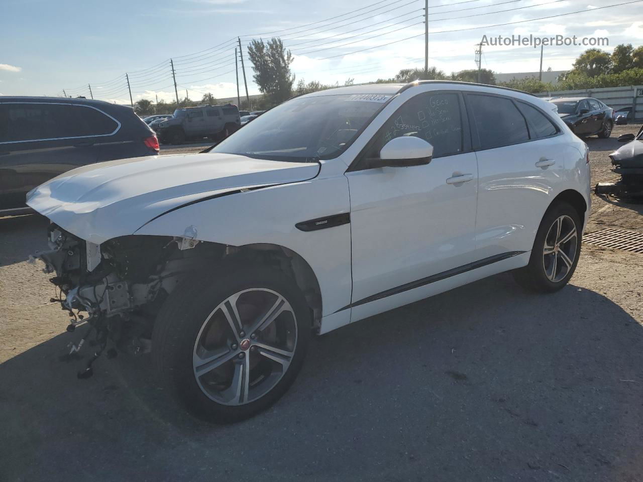 2019 Jaguar F-pace R - Sport White vin: SADCL2GXXKA359442