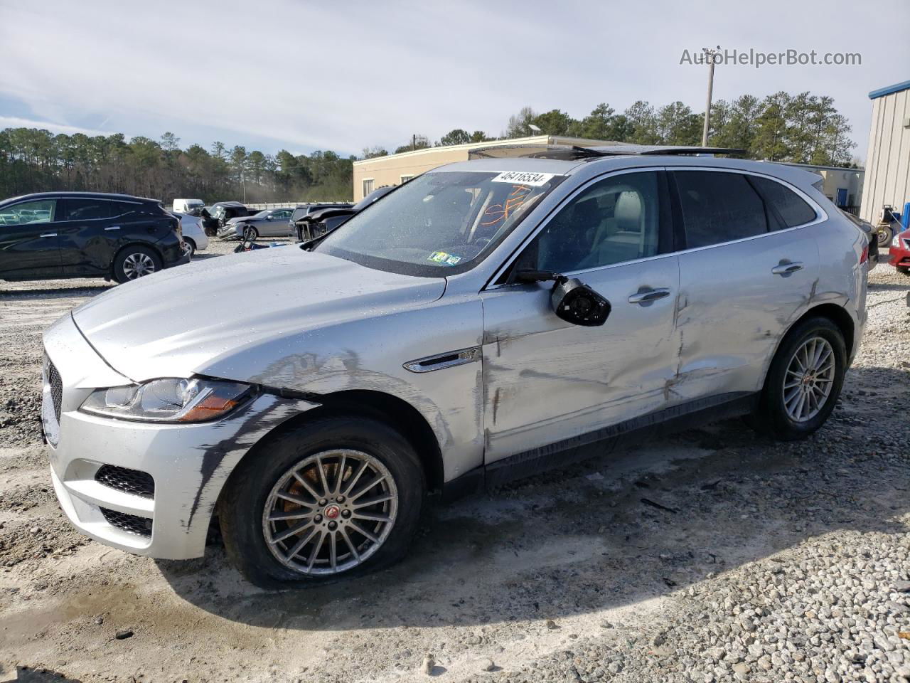 2019 Jaguar F-pace  Silver vin: SADCS2FXXKA390999