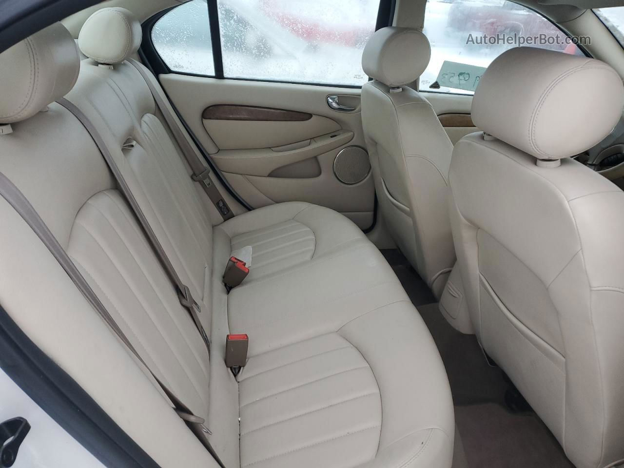 2003 Jaguar X-type 3.0 White vin: SAJEA51C03WD06775