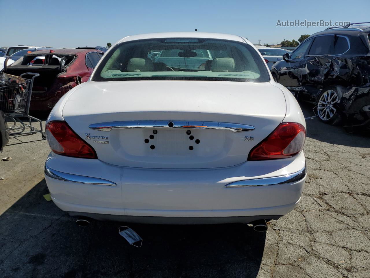 2003 Jaguar X-type 2.5 White vin: SAJEA51D03XD50083