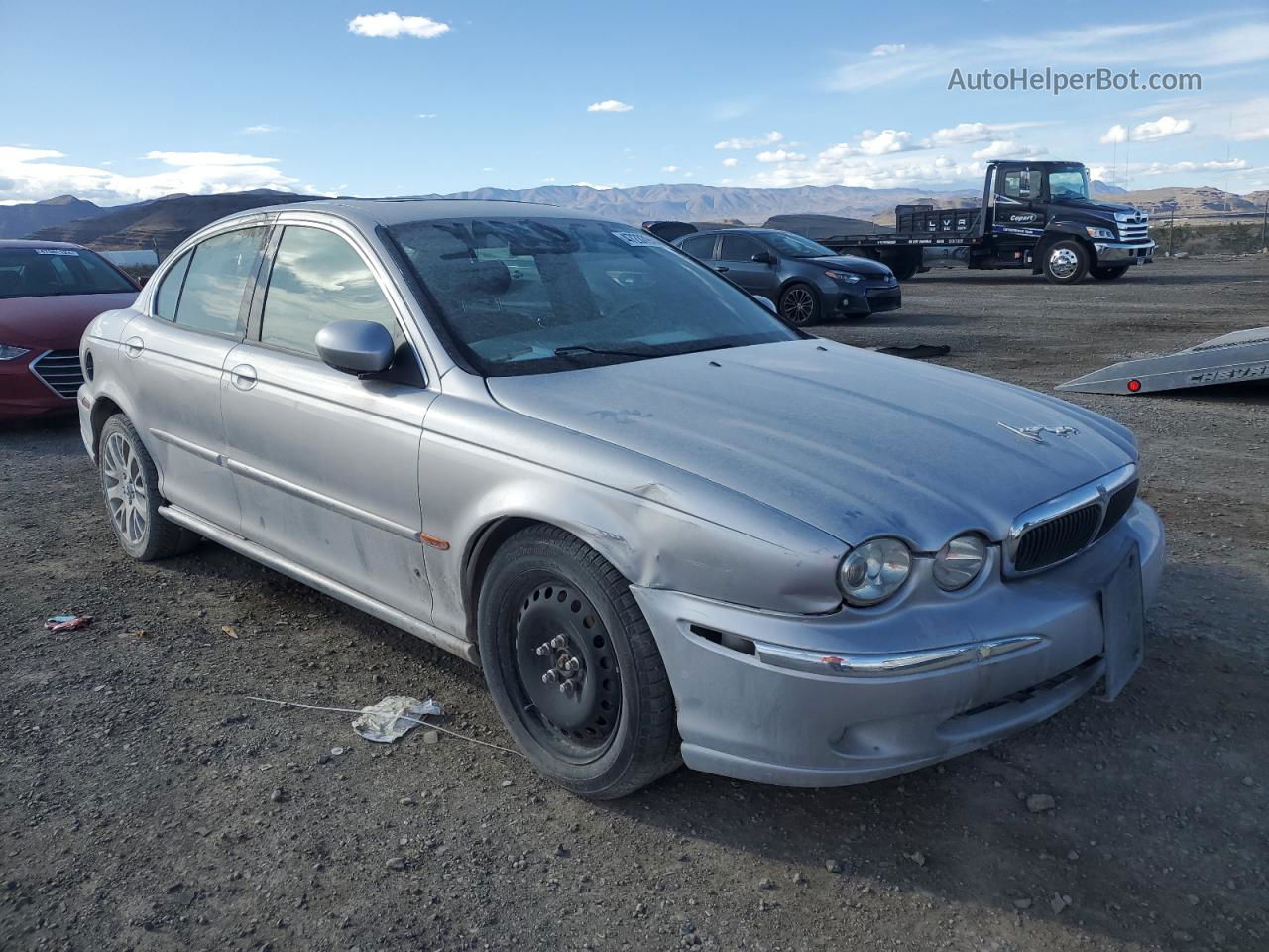 2003 Jaguar X-type 2.5 Silver vin: SAJEA51D63XD06766