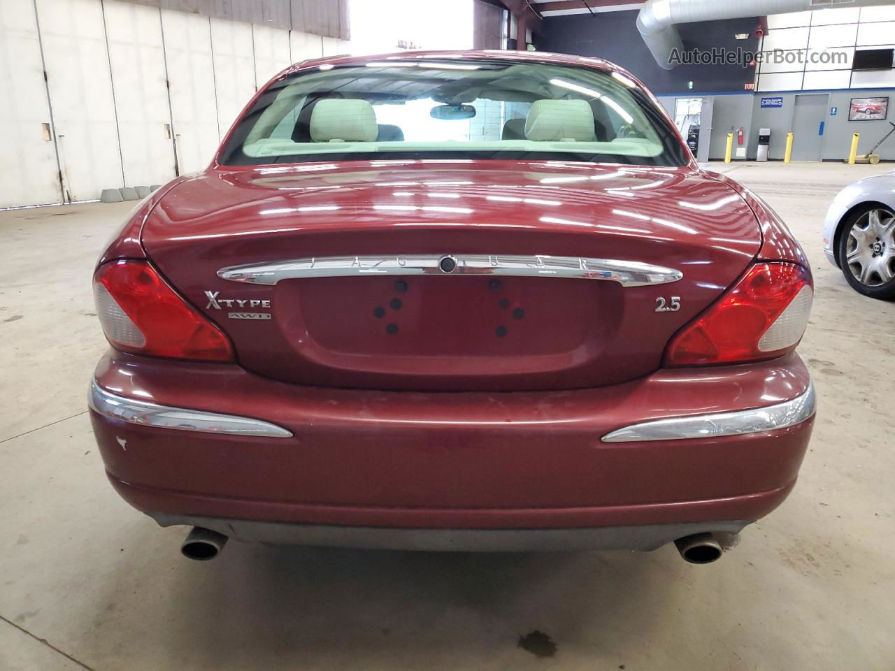 2003 Jaguar X-type 2.5 Burgundy vin: SAJEA51D63XD48807