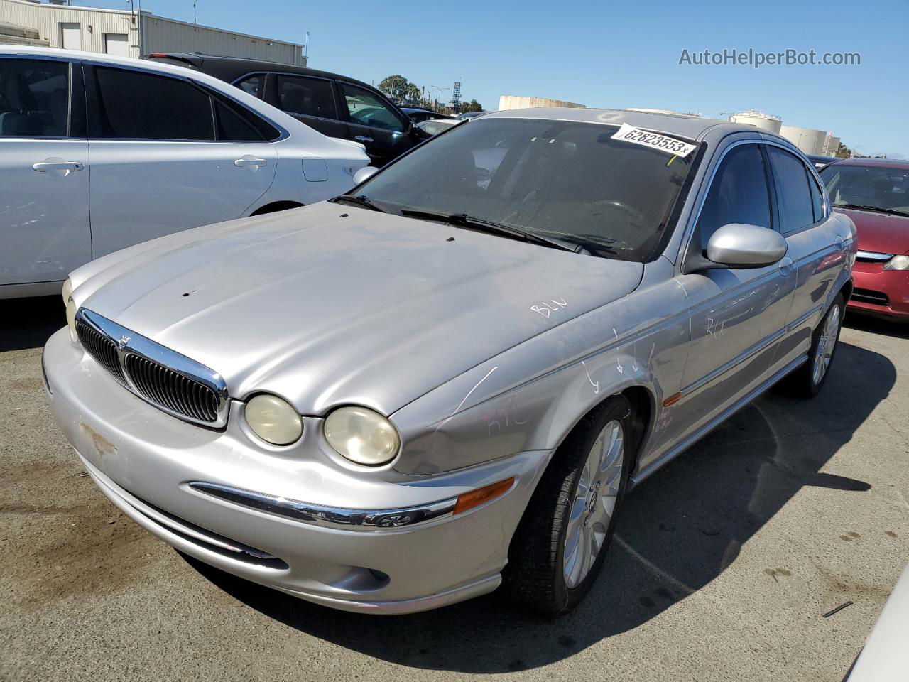 2003 Jaguar X-type 2.5 Silver vin: SAJEA51D83XC87315