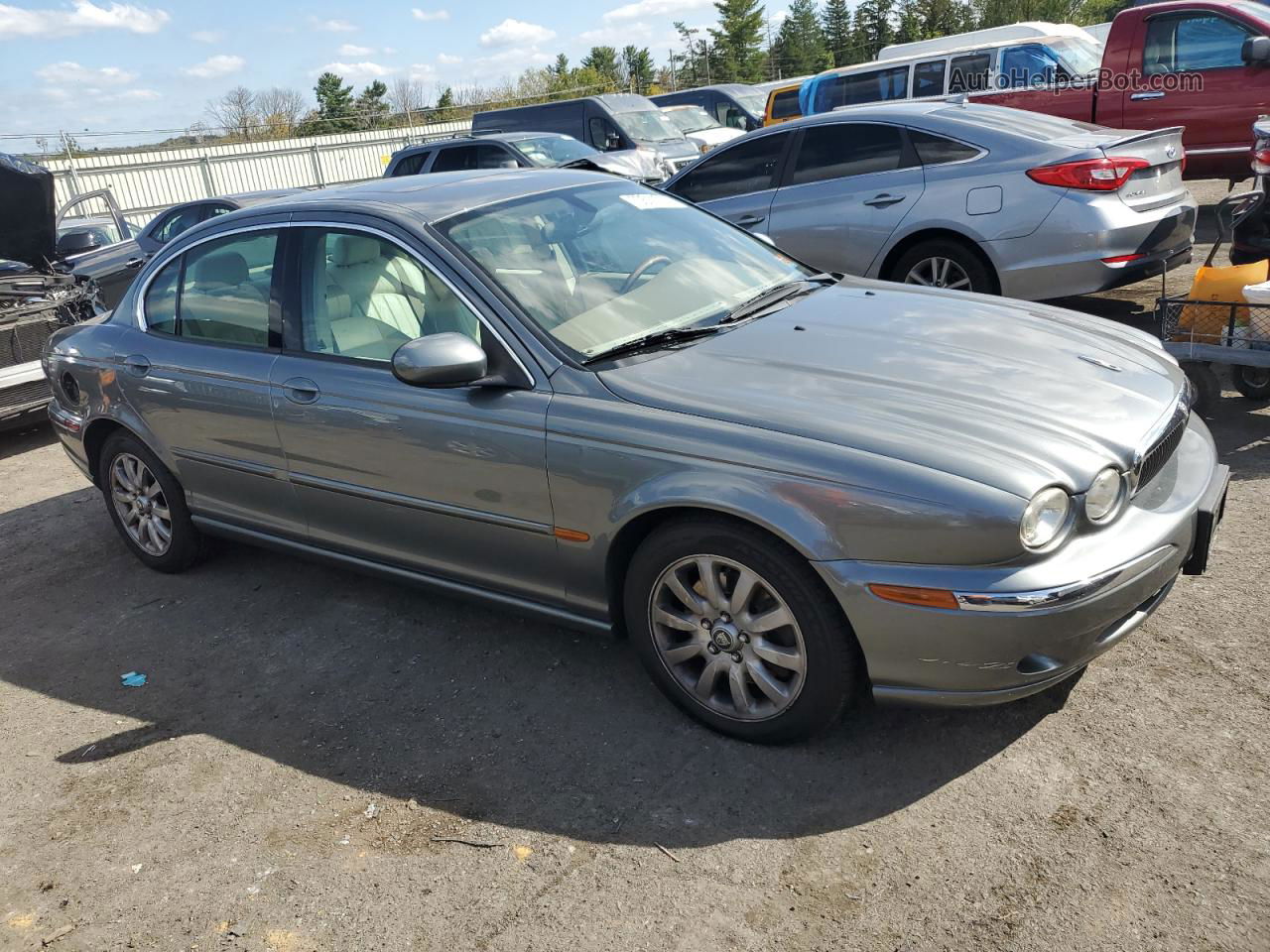 2003 Jaguar X-type 2.5 Silver vin: SAJEA51D83XD13900