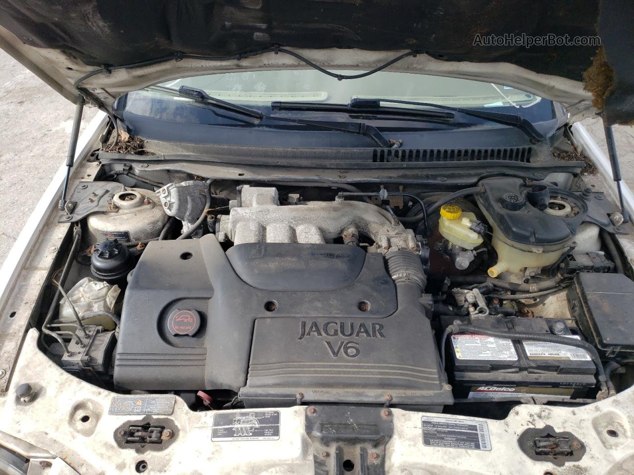 2003 Jaguar X-type 2.5 White vin: SAJEB52D23XD45771