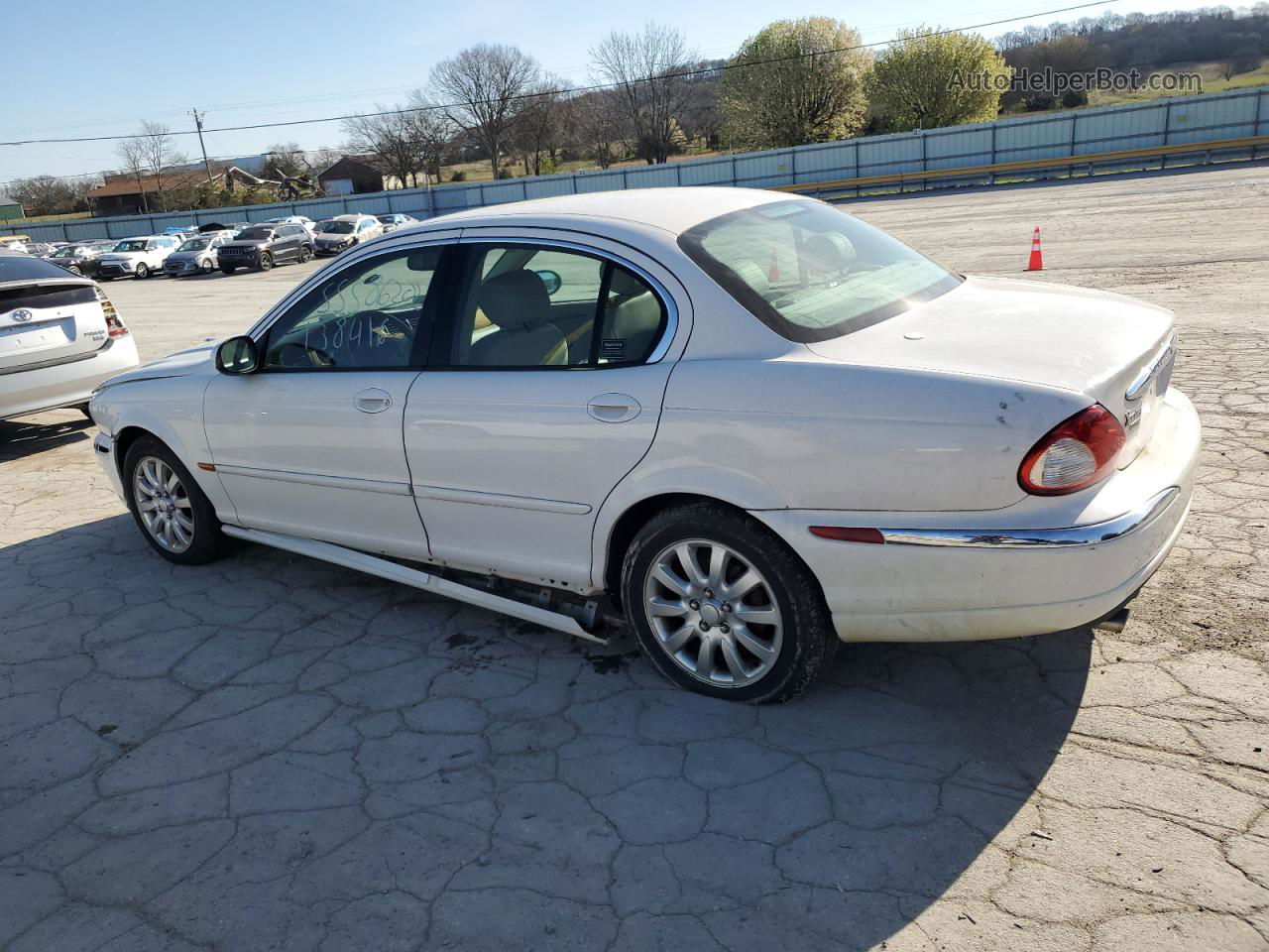 2003 Jaguar X-type 2.5 White vin: SAJEB52D23XD45771