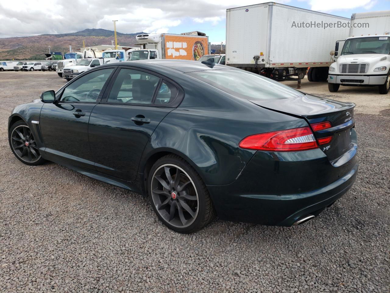 2015 Jaguar Xf 3.0 Sport Зеленый vin: SAJWA0F72F8U55648