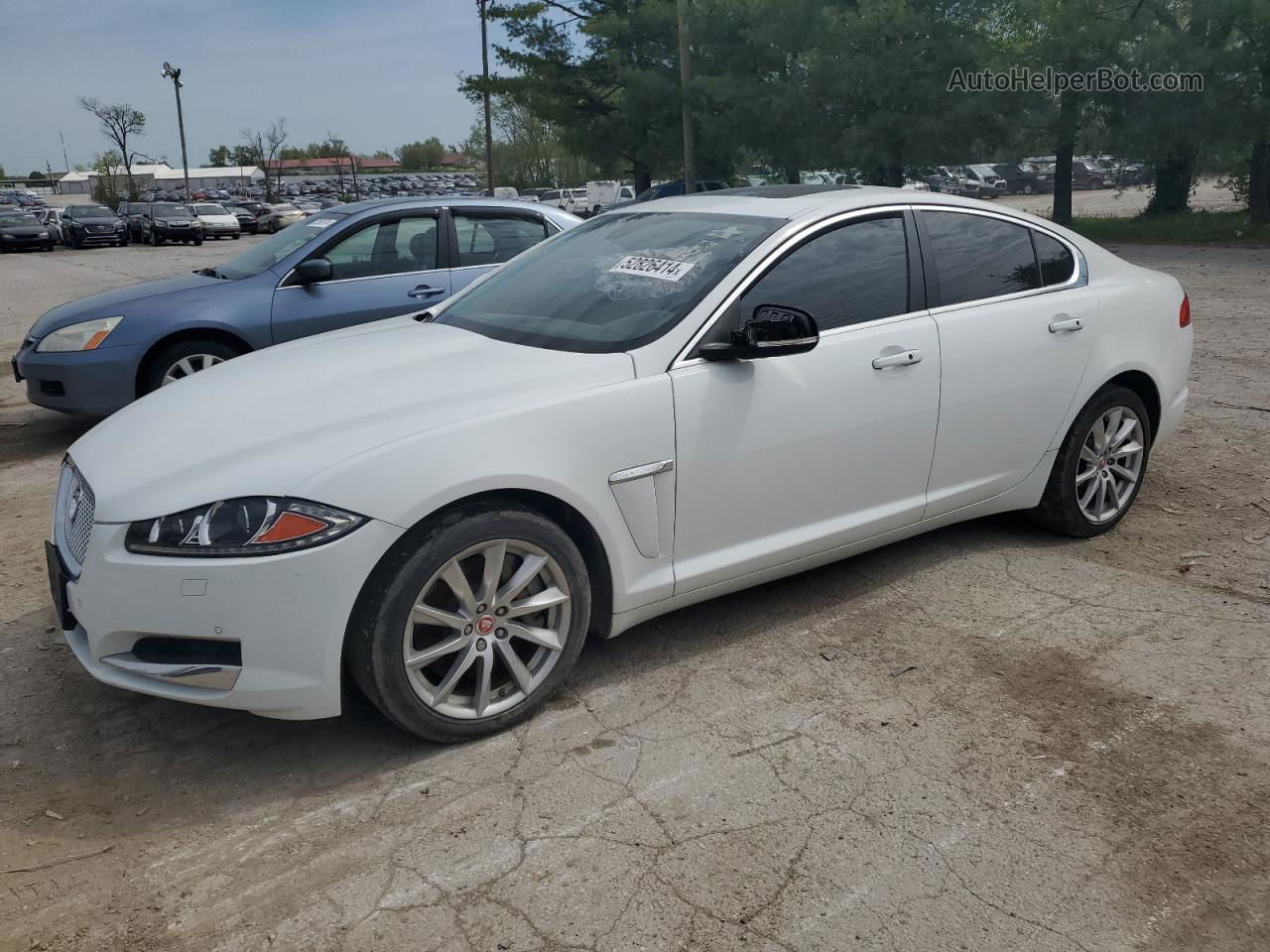 2015 Jaguar Xf 2.0t Premium White vin: SAJWA0FS0FPU66643