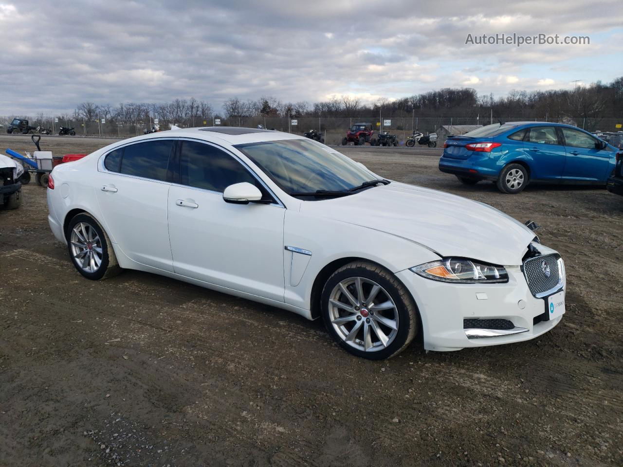 2015 Jaguar Xf 2.0t Premium White vin: SAJWA0FS1FPU39113