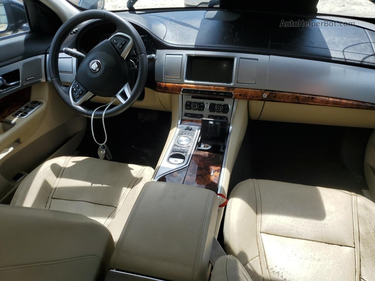 2015 Jaguar Xf 2.0t Premium Черный vin: SAJWA0FS5FPU68663