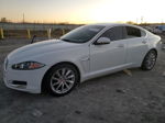 2015 Jaguar Xf 2.0t Premium Белый vin: SAJWA0FSXFPU56508