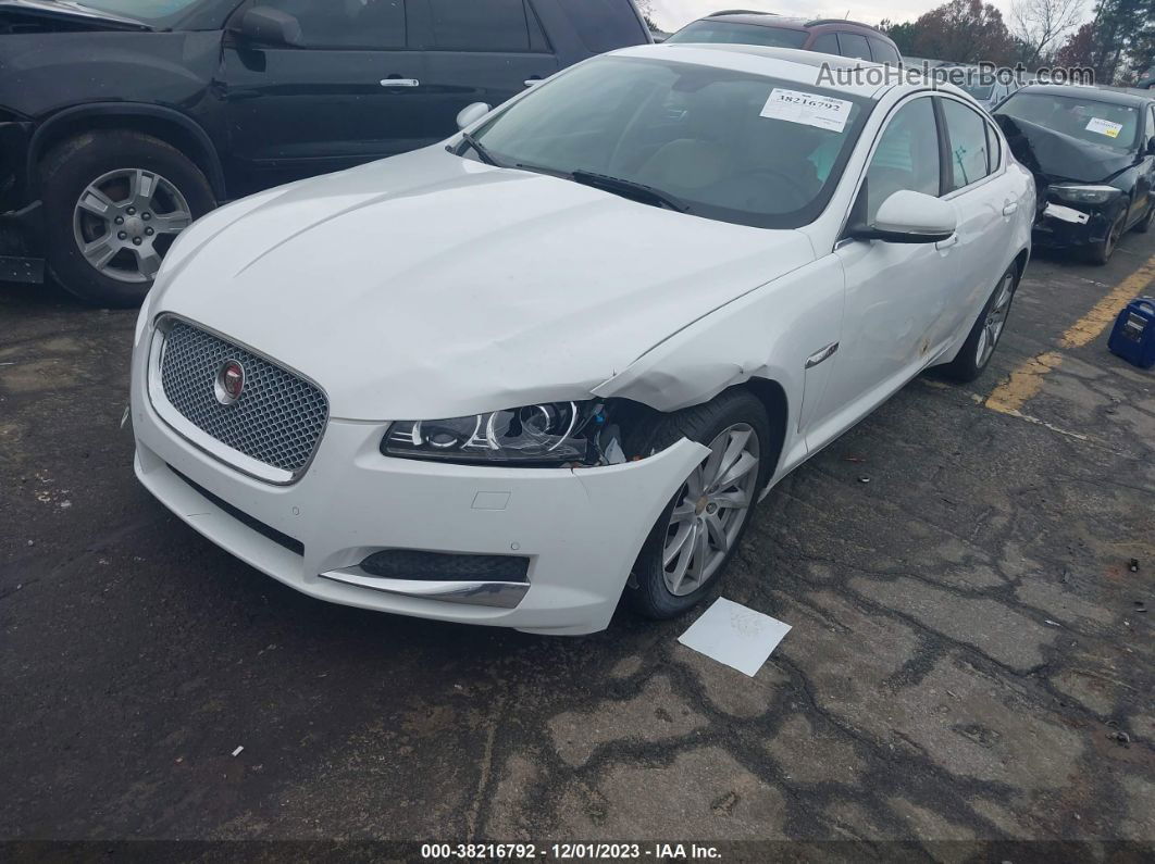 2015 Jaguar Xf 2.0t Premium Белый vin: SAJWA0FSXFPU78900