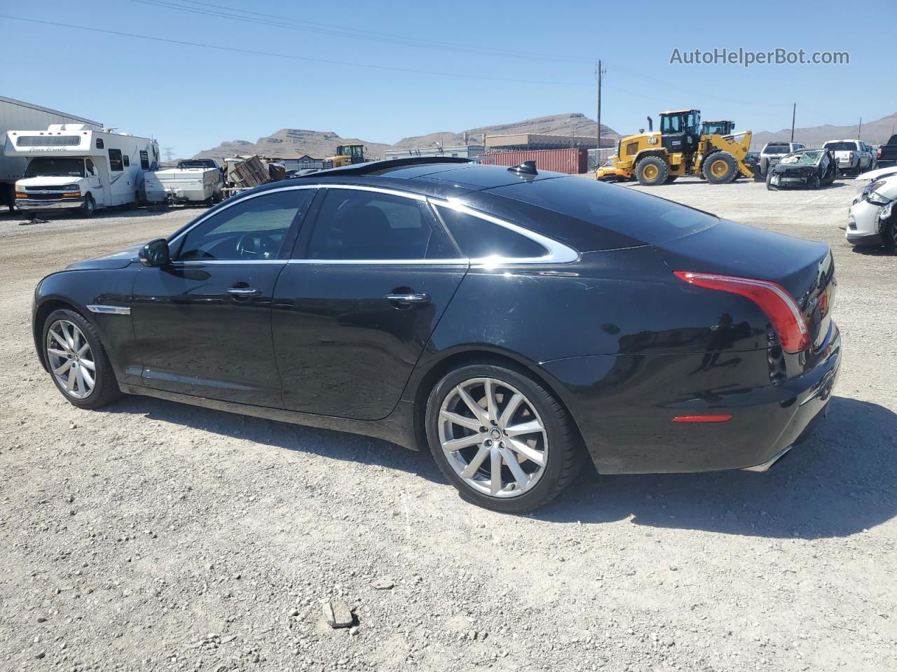 2013 Jaguar Xj  Black vin: SAJWA1C73D8V45172