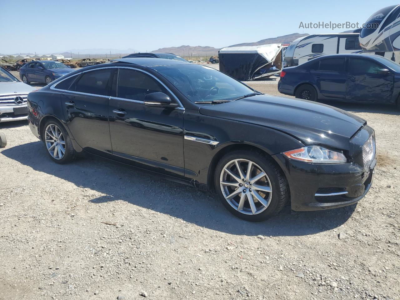 2013 Jaguar Xj  Black vin: SAJWA1C73D8V45172