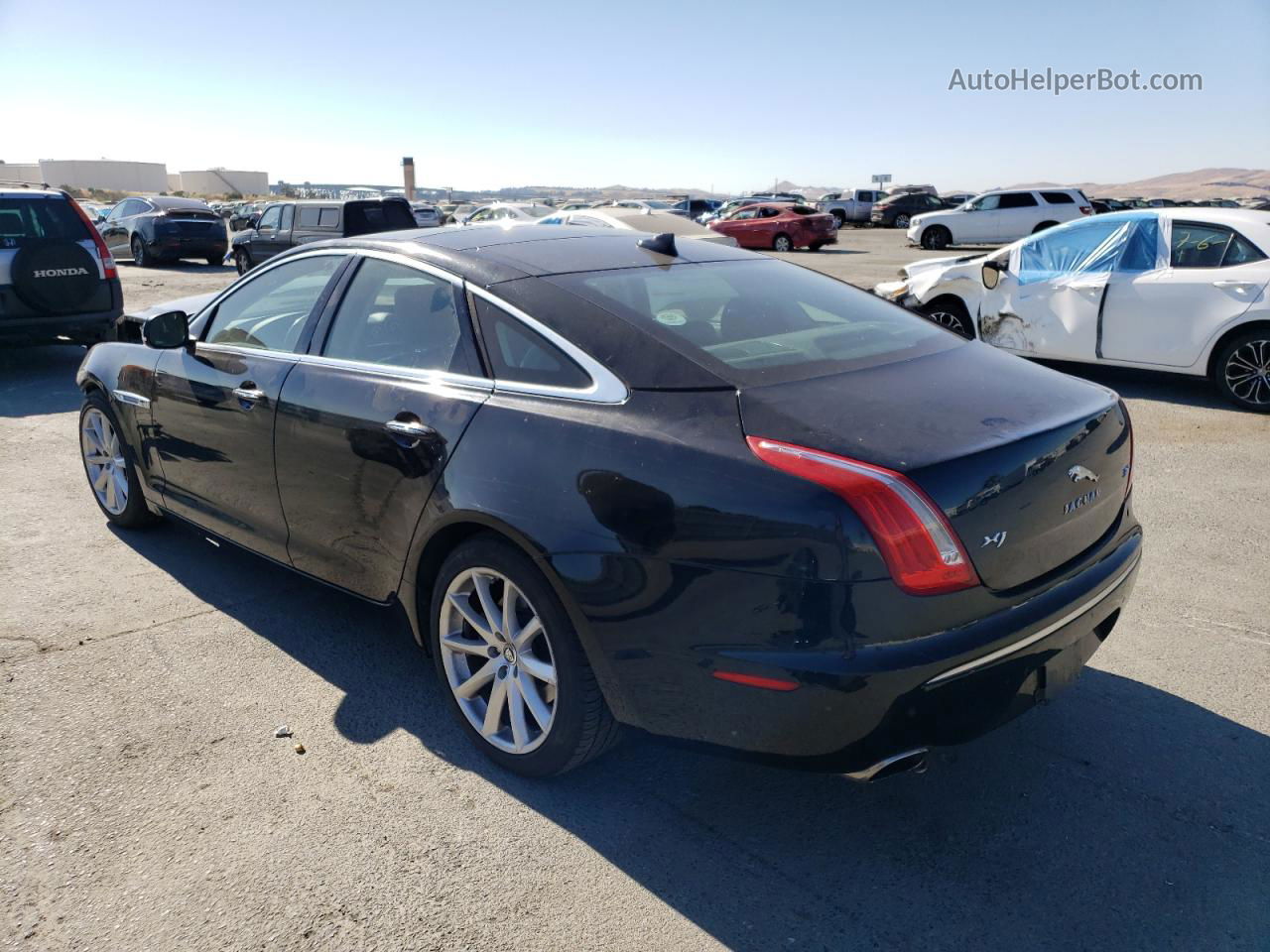 2013 Jaguar Xj  Черный vin: SAJWA1C77D8V57020