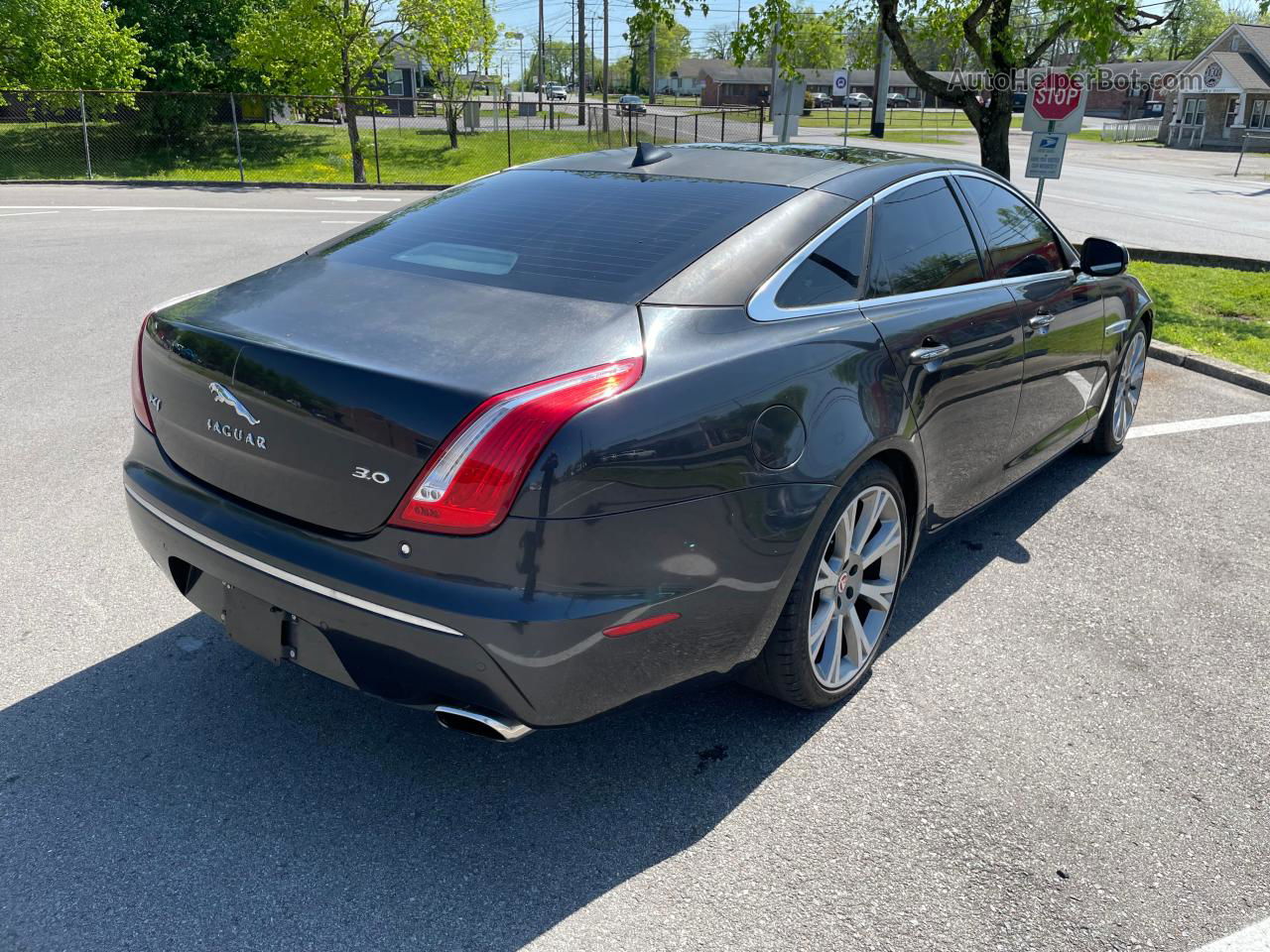 2013 Jaguar Xj Gray vin: SAJWA1C7XD8V38056