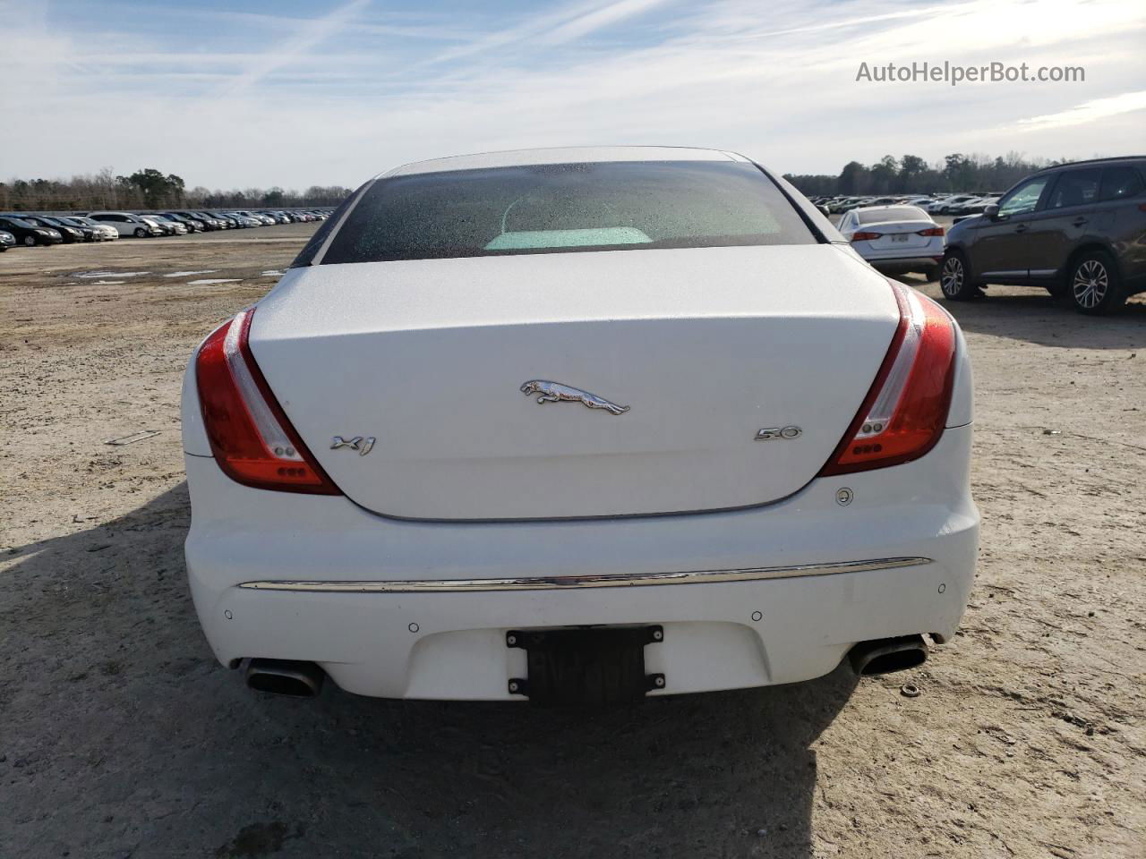 2012 Jaguar Xj  Белый vin: SAJWA1CB0CLV29186