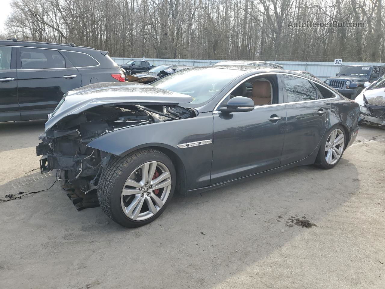 2012 Jaguar Xj  Black vin: SAJWA1CB1CLV29195