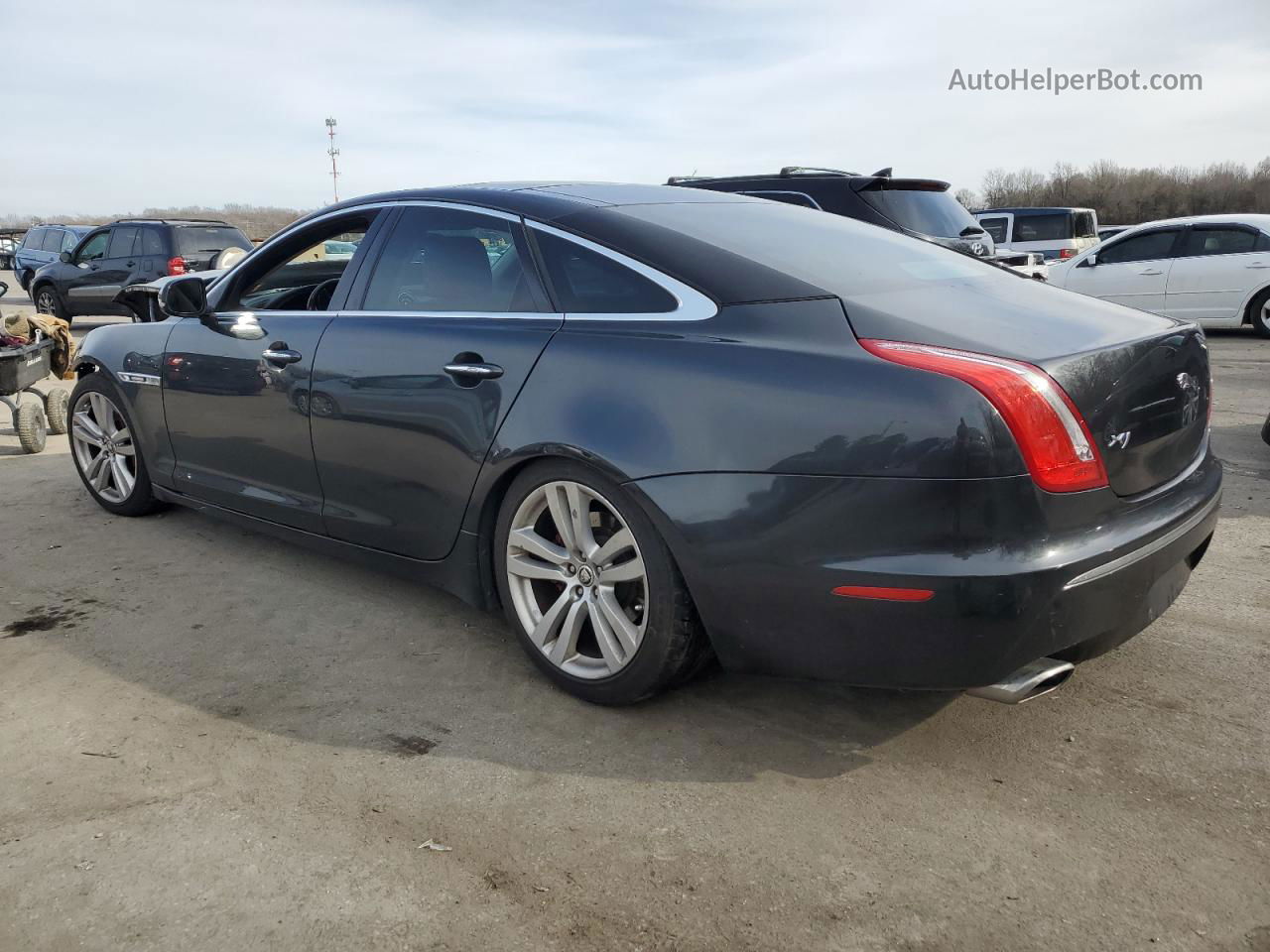 2012 Jaguar Xj  Black vin: SAJWA1CB1CLV29195