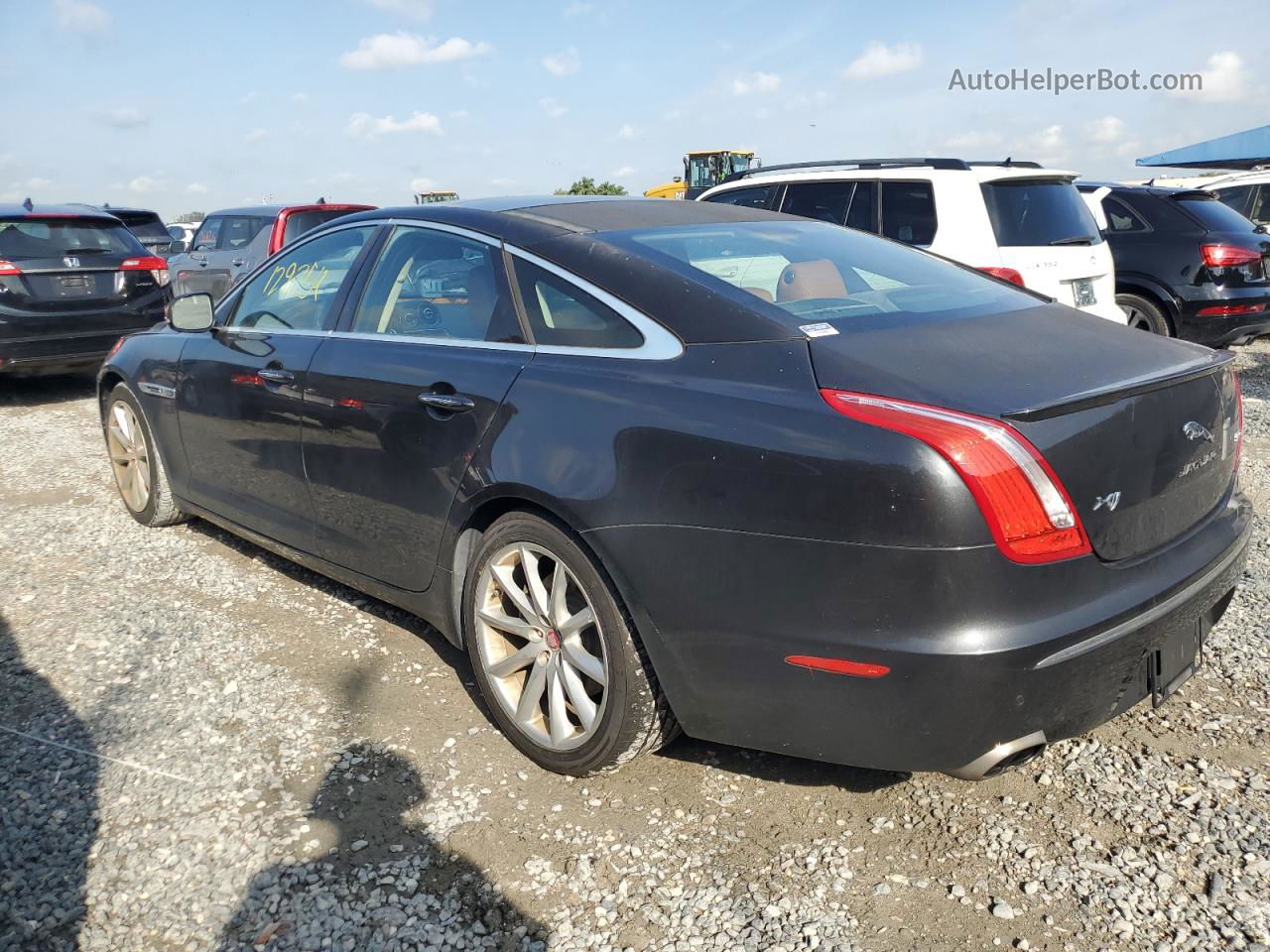 2012 Jaguar Xj  Gray vin: SAJWA1CB2CLV38665