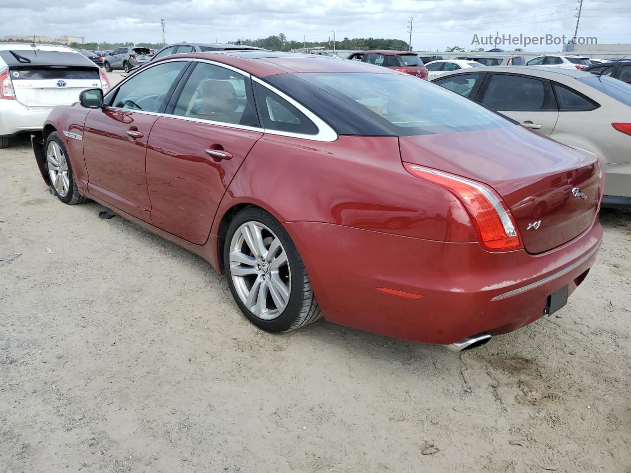 2012 Jaguar Xj  Темно-бордовый vin: SAJWA1CB6CLV37793