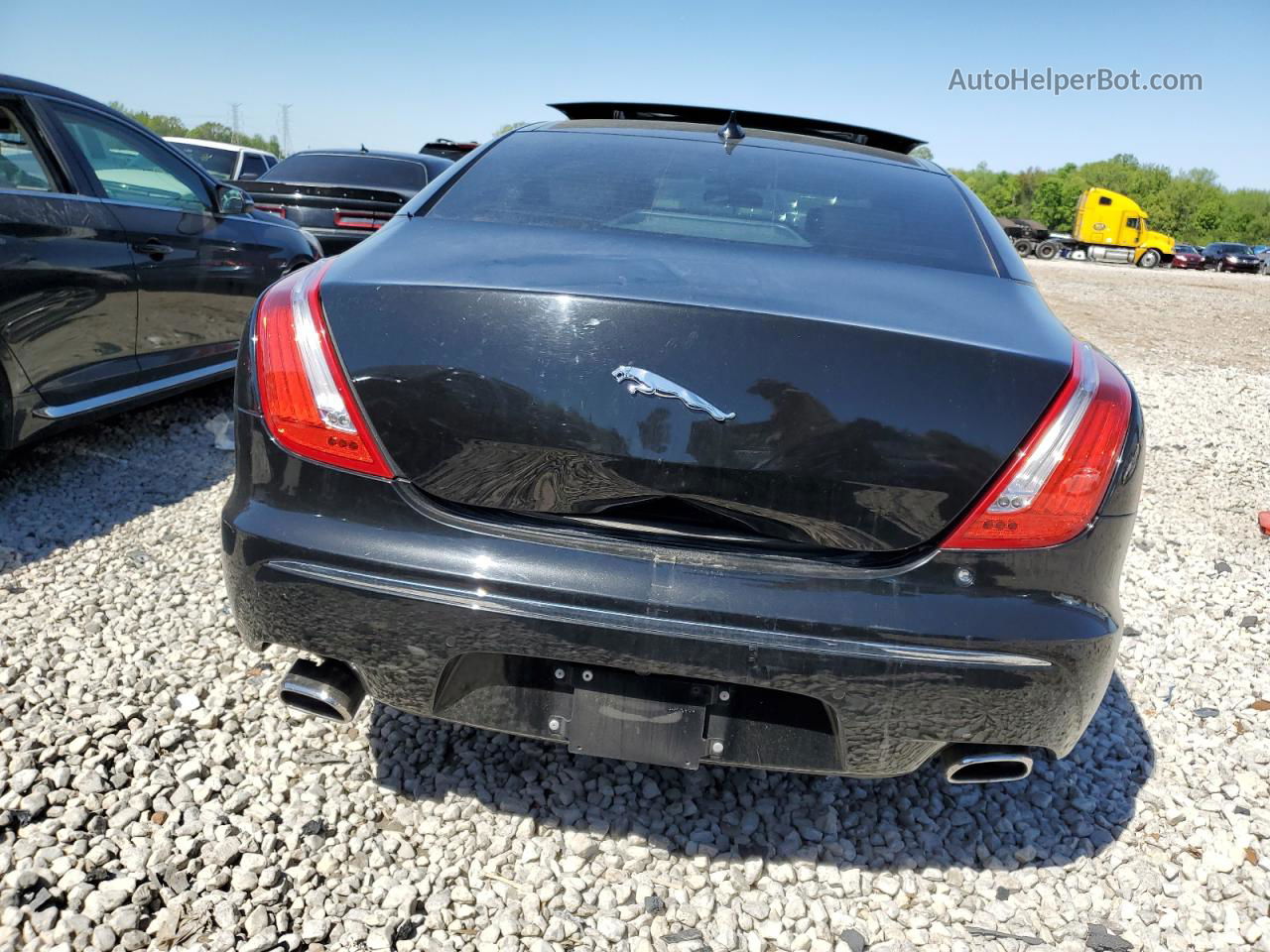 2013 Jaguar Xj Black vin: SAJWA1G71D8V36318