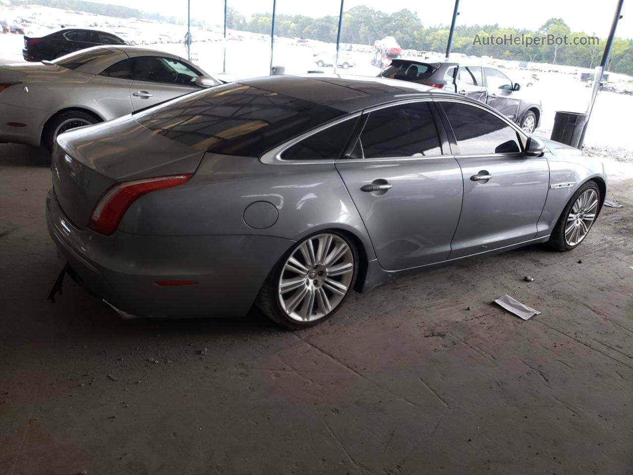 2012 Jaguar Xj Supercharged Серебряный vin: SAJWA1GE6CMV29806