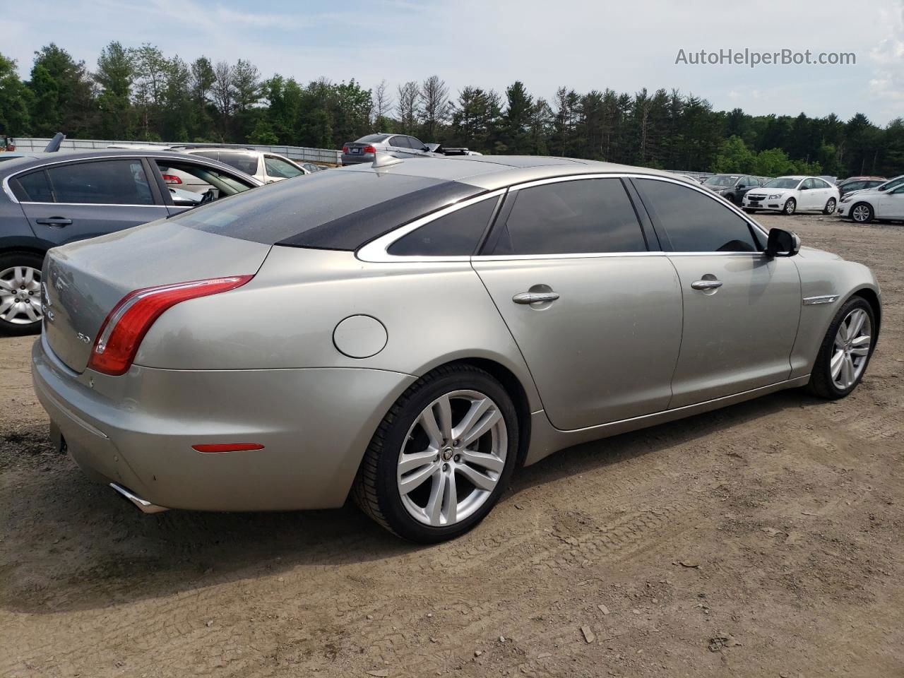 2013 Jaguar Xjl Portfolio Beige vin: SAJWA2G14DLV53449