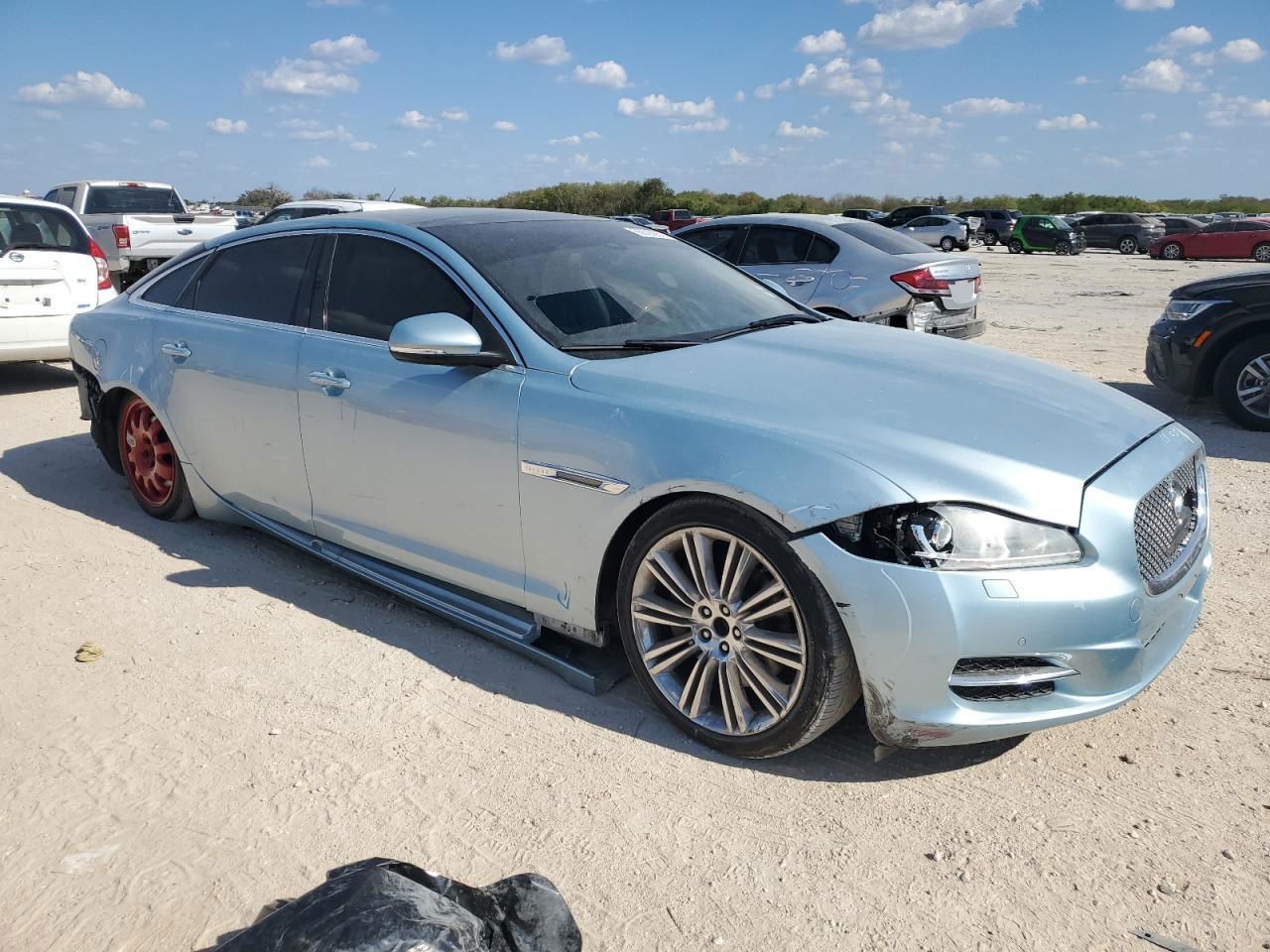 2013 Jaguar Xjl Portfolio Blue vin: SAJWA2GB2DLV43575