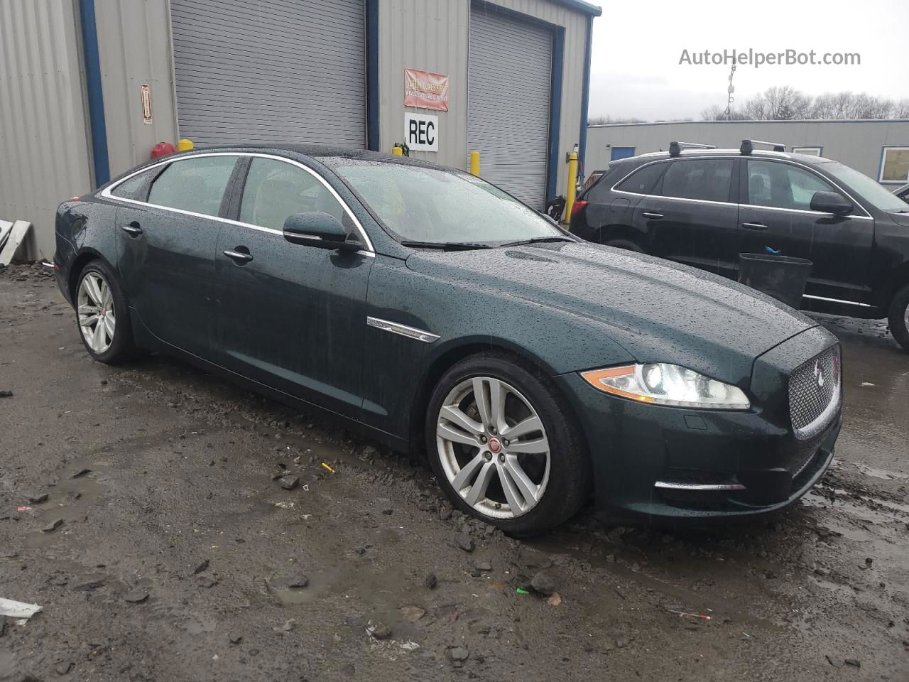 2013 Jaguar Xjl Portfolio Green vin: SAJWA2GB3DLV51720