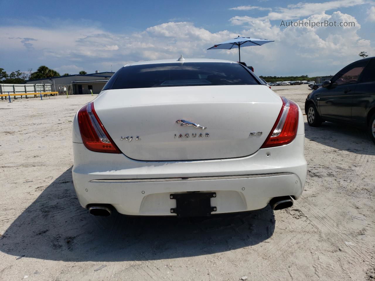 2013 Jaguar Xjl Portfolio White vin: SAJWA2GB7DLV41241