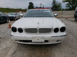 2006 Jaguar Vandenplas  White vin: SAJWA82B46SH09083