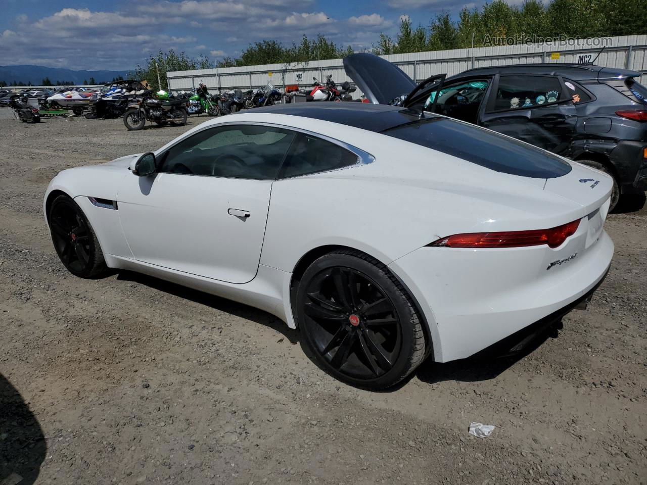 2016 Jaguar F-type  White vin: SAJWB6A65G8K28678