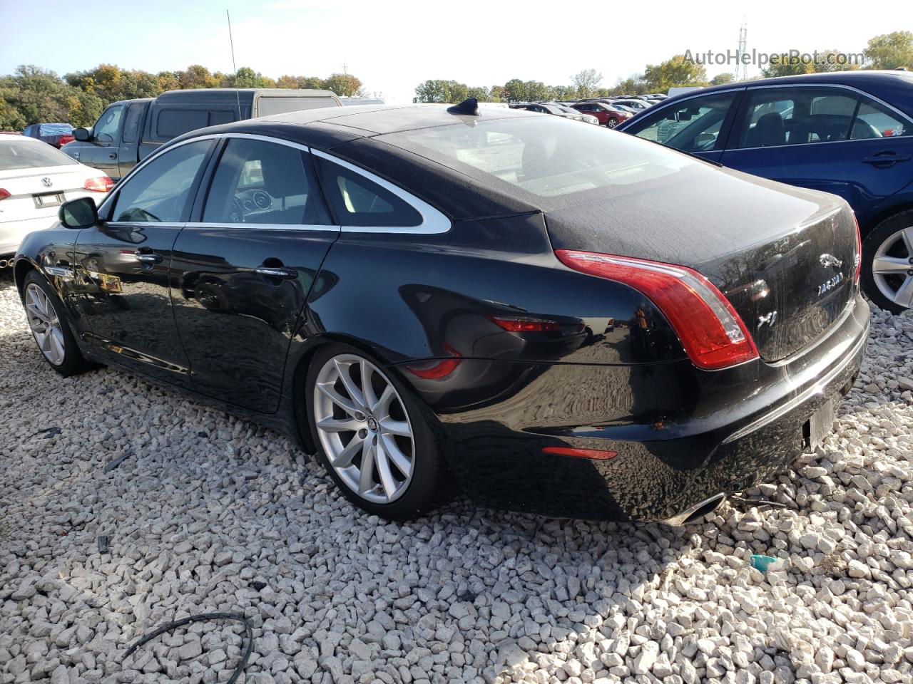 2013 Jaguar Xj  Black vin: SAJWJ1CD6D8V48654