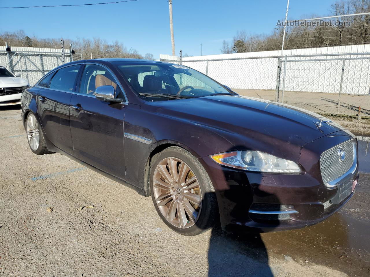 2013 Jaguar Xjl Portfolio Burgundy vin: SAJWJ2GD0D8V42171