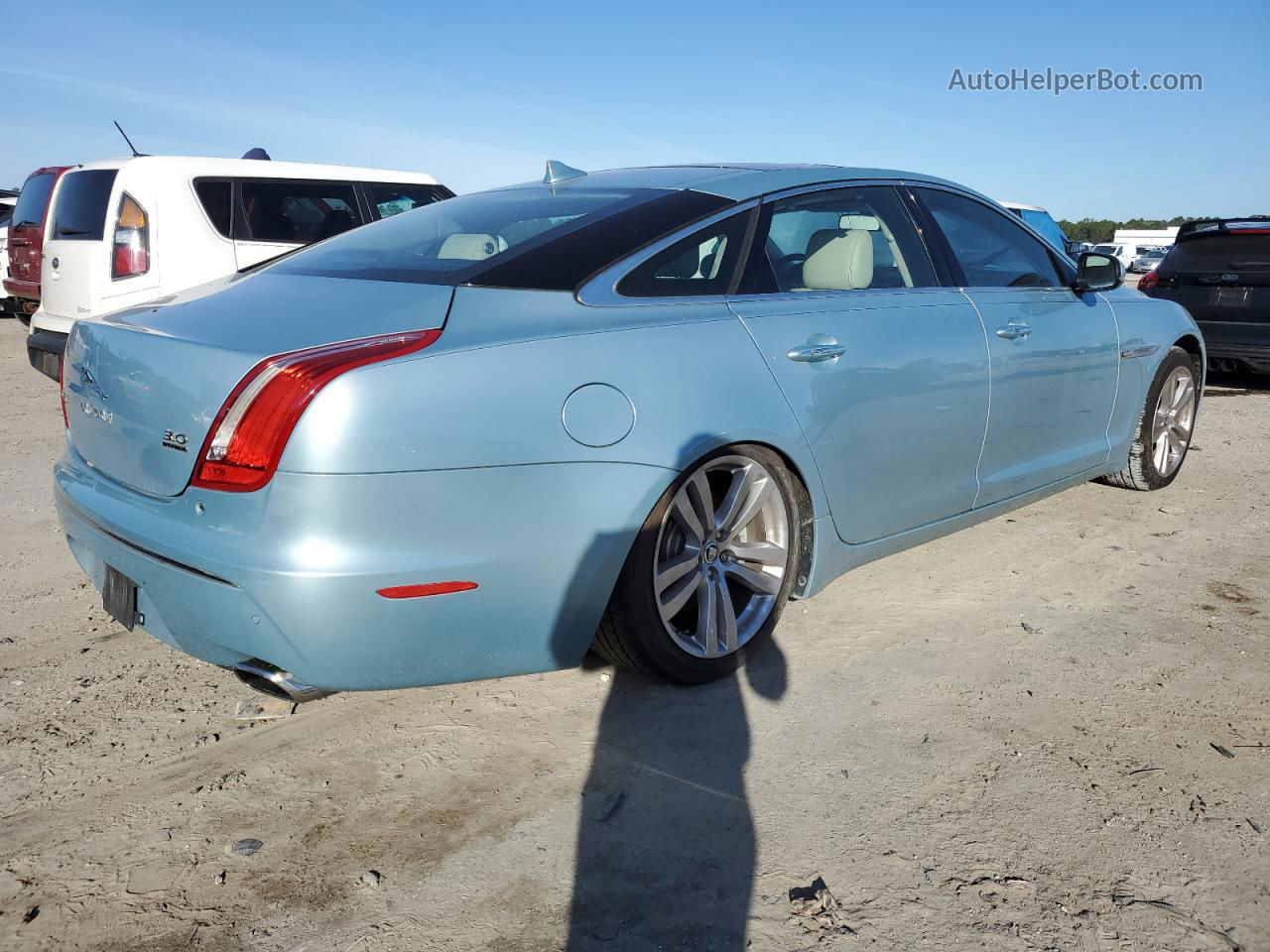 2013 Jaguar Xjl Portfolio Blue vin: SAJWJ2GD1D8V54412