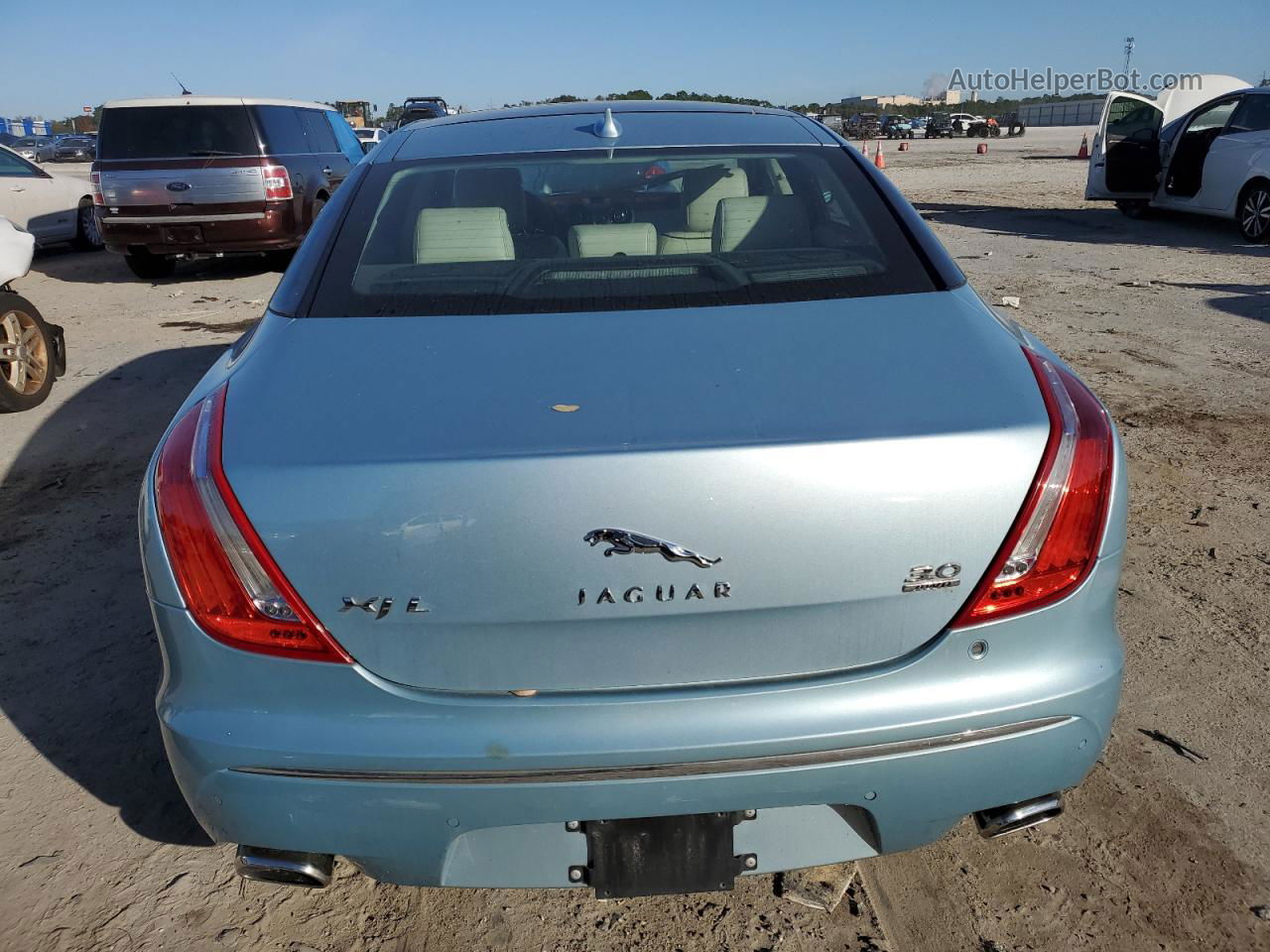 2013 Jaguar Xjl Portfolio Blue vin: SAJWJ2GD1D8V54412