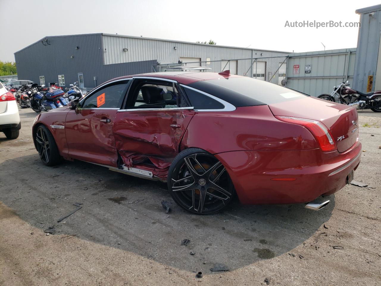 2013 Jaguar Xjl Portfolio Burgundy vin: SAJWJ2GD2D8V45427